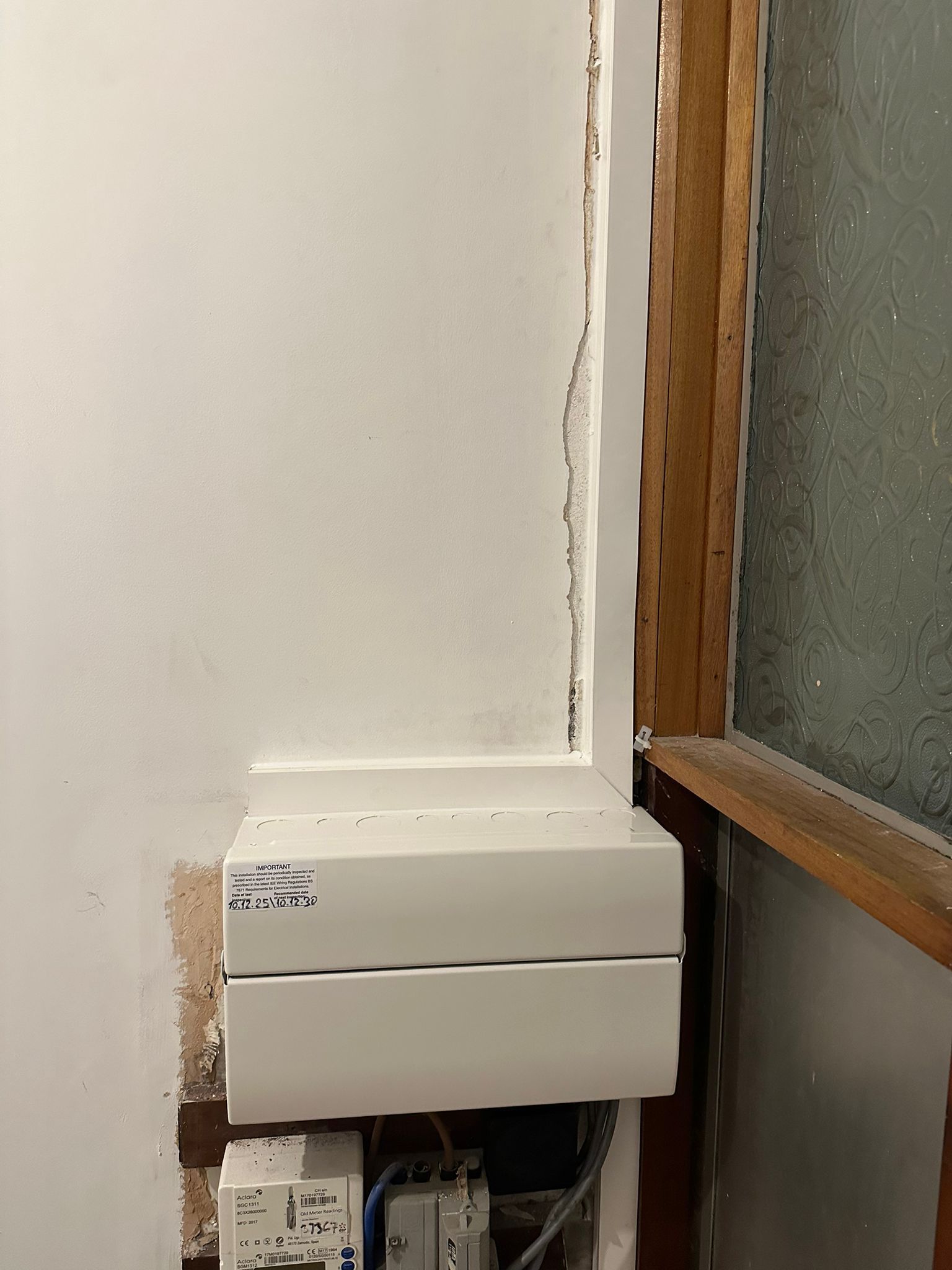 Emergency Electrician near me Swindon