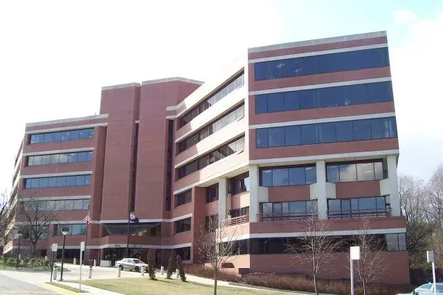 Beautiful Building - Woodbridge, VA - Woodbridge Glass Co.