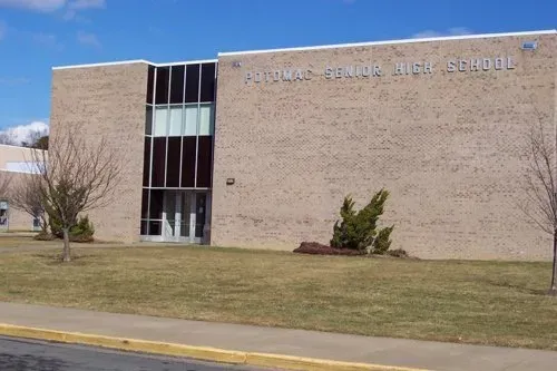 School - Woodbridge, VA - Woodbridge Glass Co.