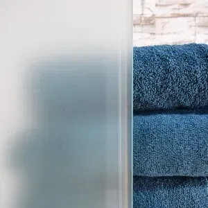 Acid Etch (AE) Glass - Woodbridge, VA - Woodbridge Glass Co.