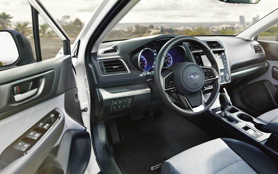 Cruscotto con volante