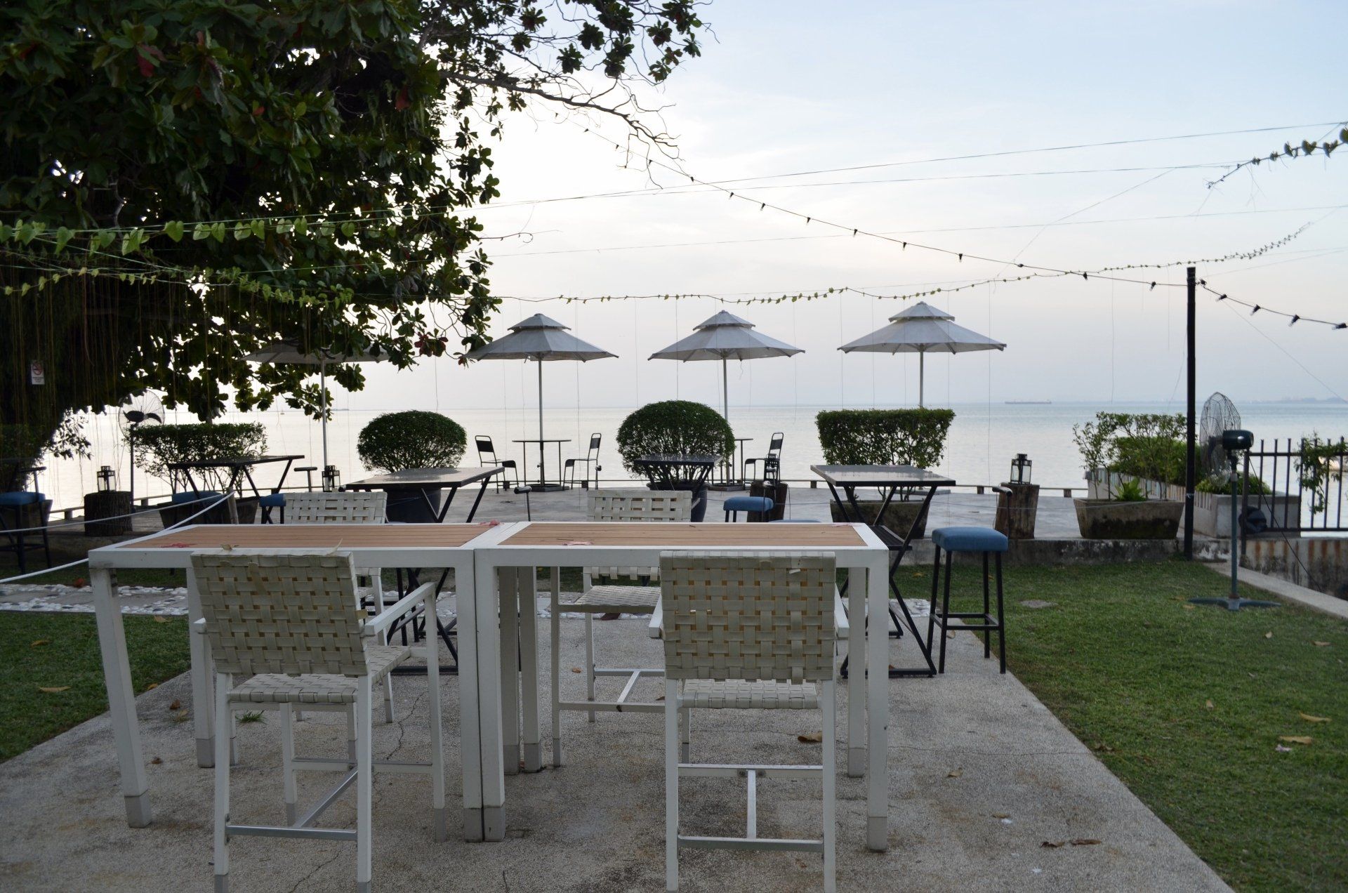 Beach Bar Penang | Welcome to Beach Blanket Babylon