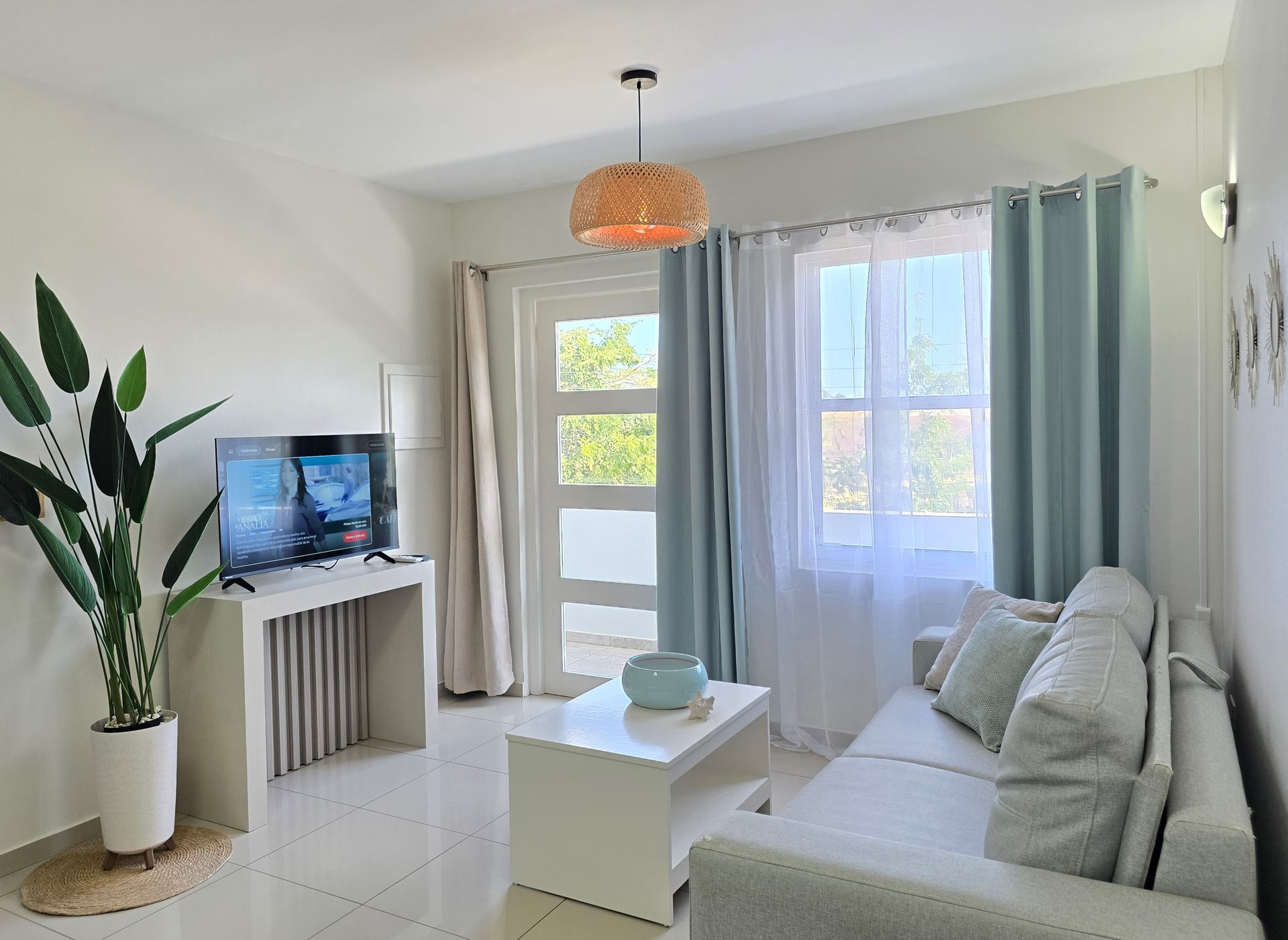 A large swimming pool surrounded by chairs and palm trees