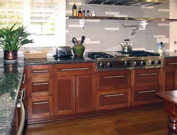Klein Kitchen