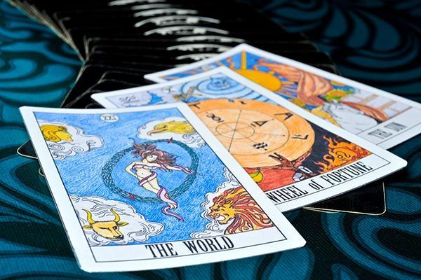Good Luck of Tarot Cards — New Orleans, LA — White Rabbit Tarot LLC