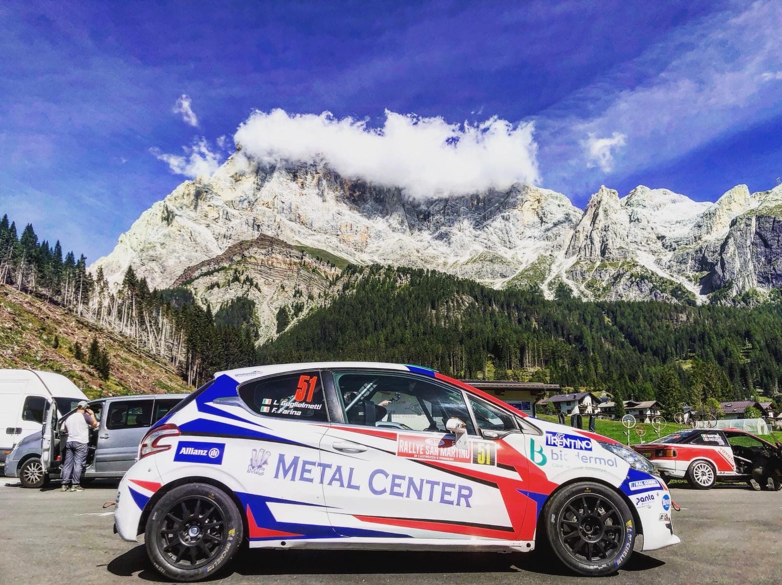 Pellicola adesiva e grafica auto