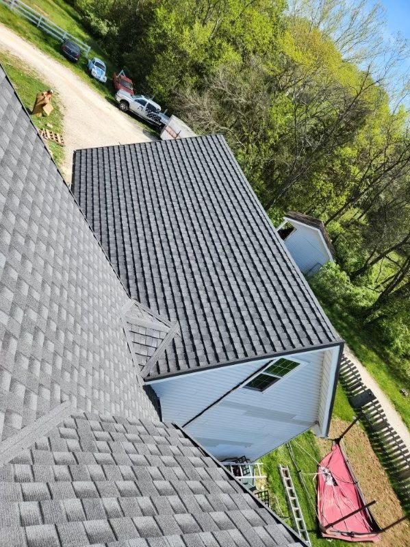 Metal shingle roof in Missouri
