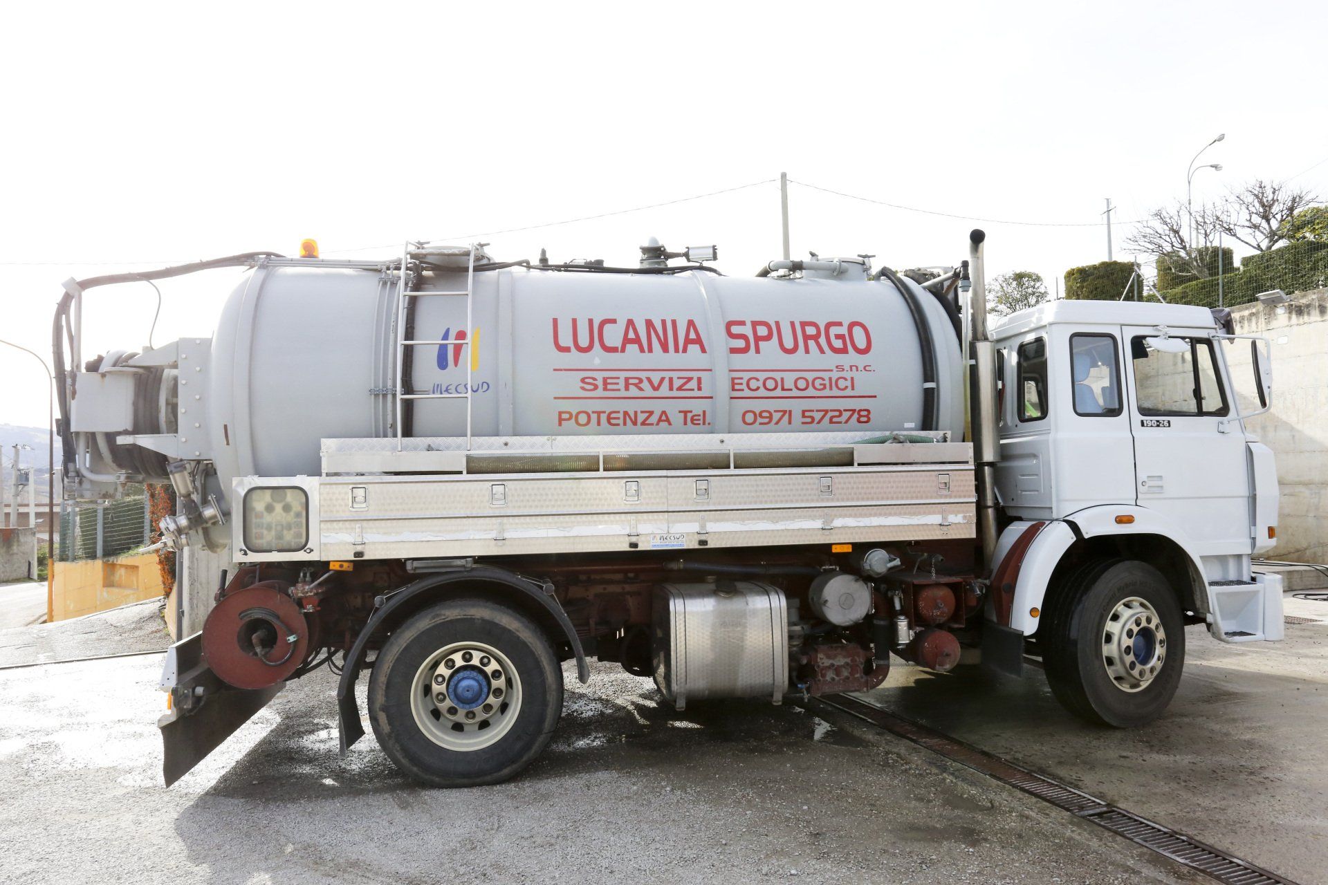 lucania spurgo - parco mezzi