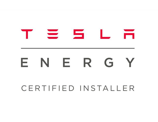 Tesla Energy Certified Installer logo.