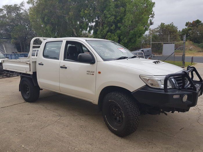 2012 HiLux SR