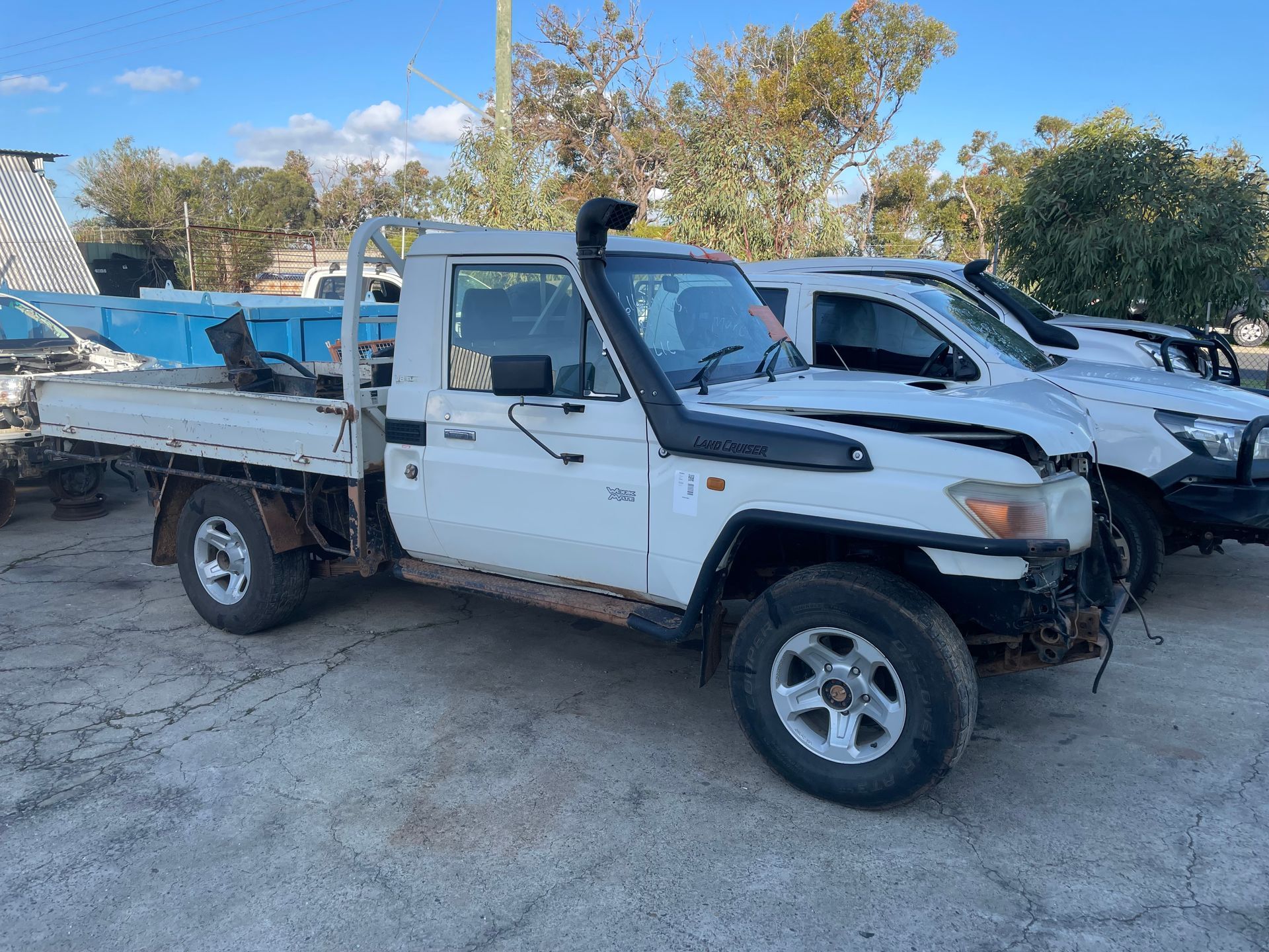 2011 vdj79 Landcruiser v8