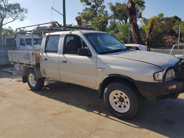 2004 Ford Courier