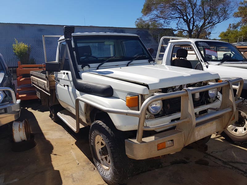 1992 HZJ75