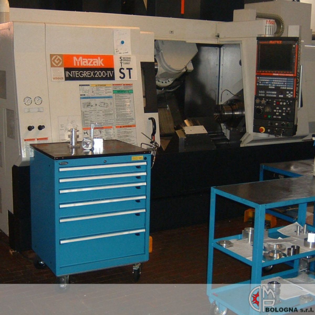 officina meccanica di precisione