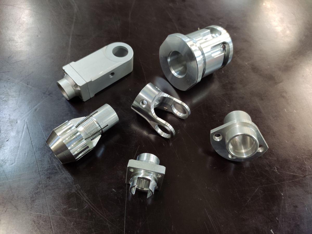 componentistica per settore automotive