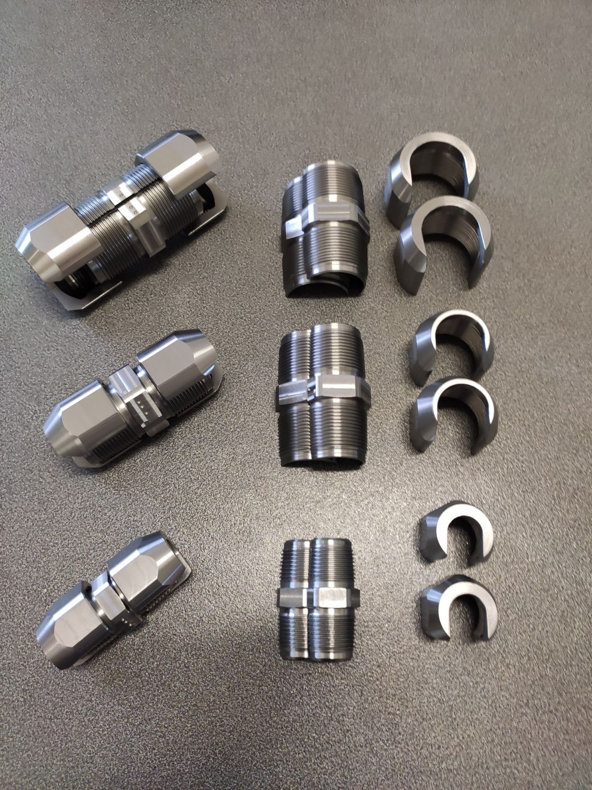 lavorazioni di tornitura a 5 assi