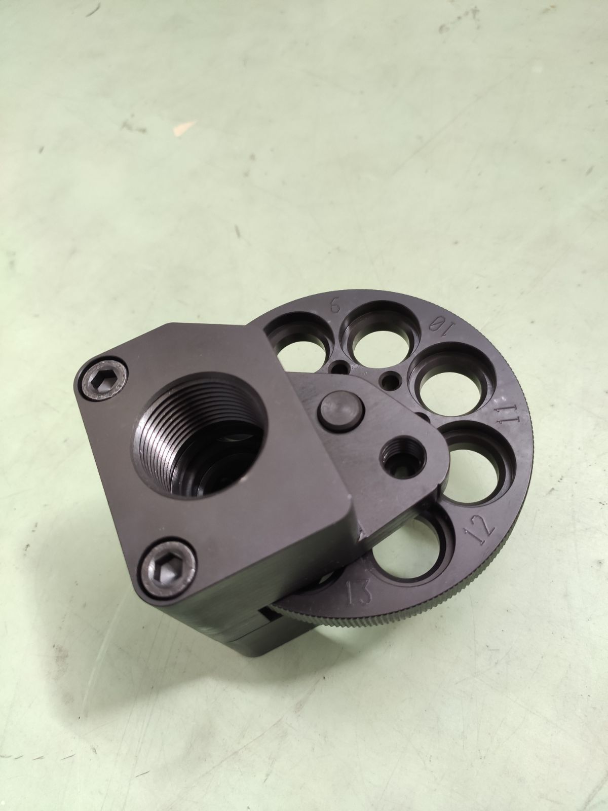 lavori di finitura dei metalli