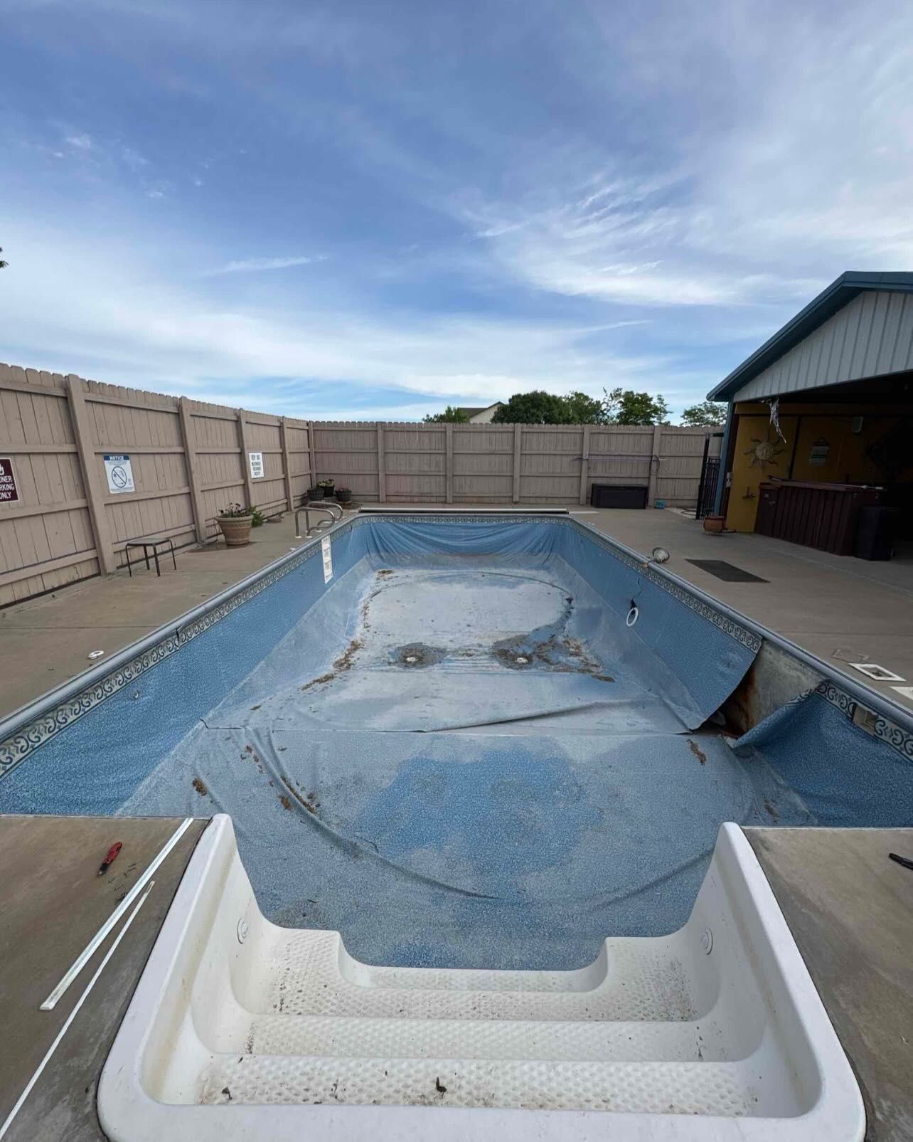 Pool Liner Installation in  Wichita KS