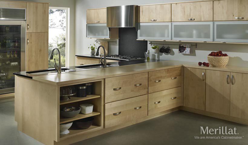 Merillat Masterpiece Epic in Maple Natural