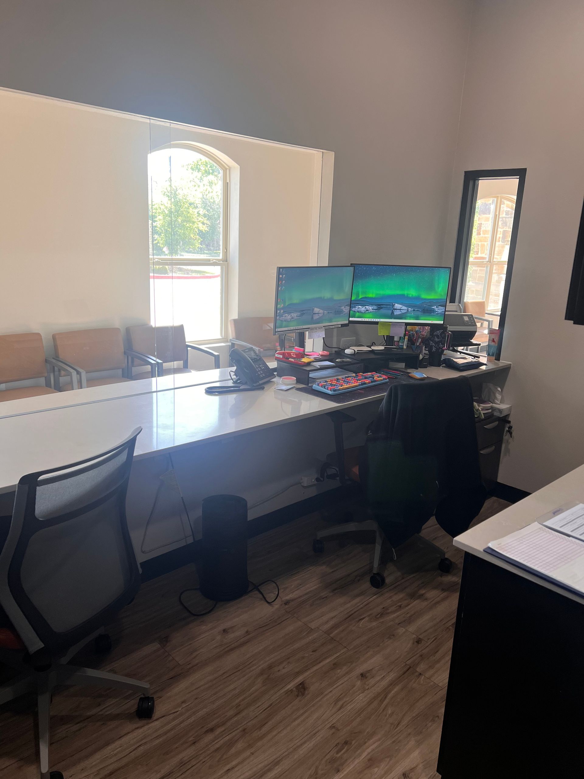Workstation Table Chair