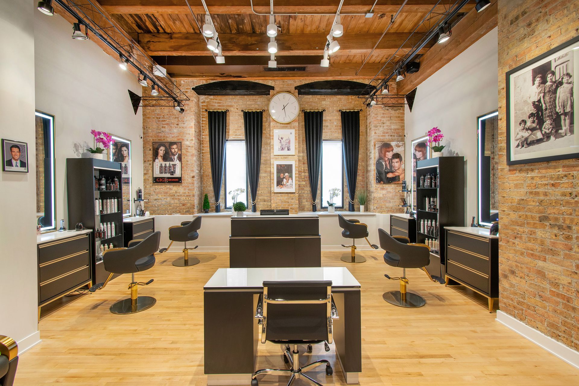 Gino DiFranco Salon - Stylist - River North Hair Salon - Spa - Barber Shop - Chicago
