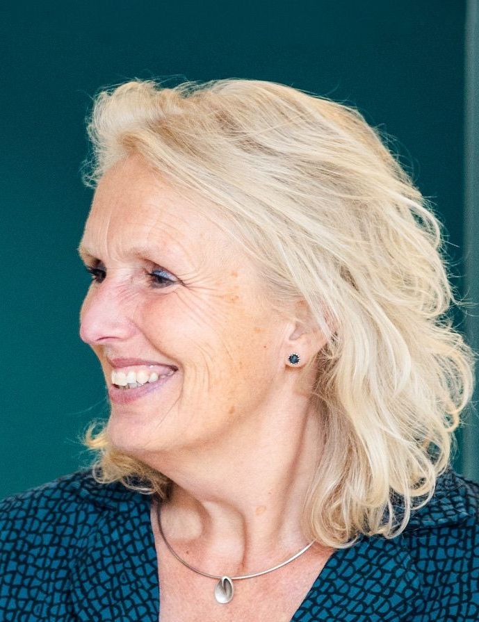 Annemarie Jungerling-Morel, Friersdale bestuur