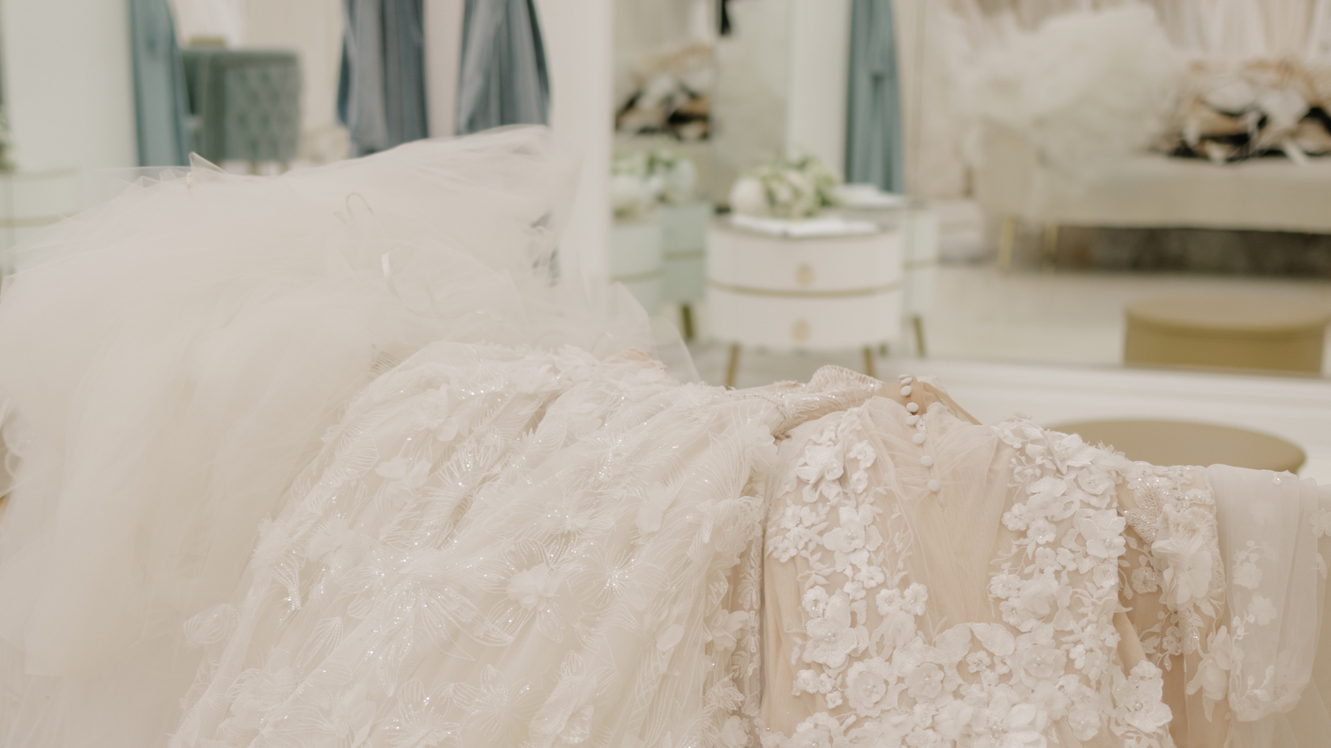 Make confident buying decisions with real-time bridal shop reporting.