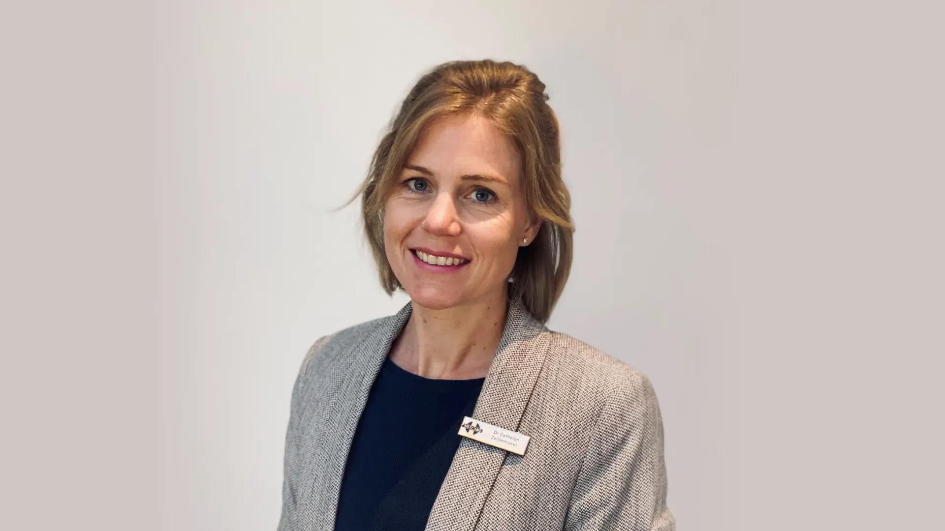 Dr Cathelijn Zeijlemaker