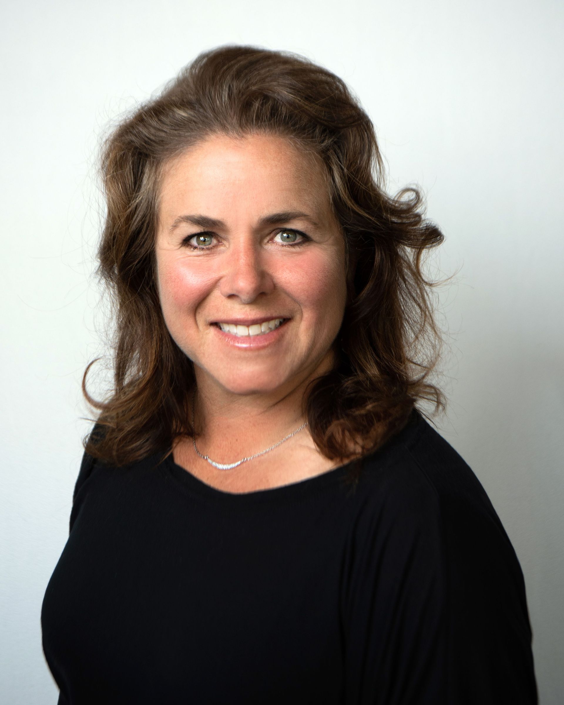 Jennifer Fox, Your Fox Team