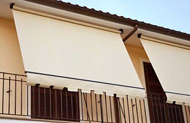 tenda a caduta con bordura