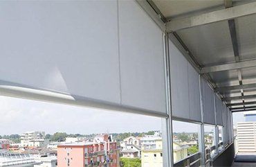 Tenda a caduta moderna