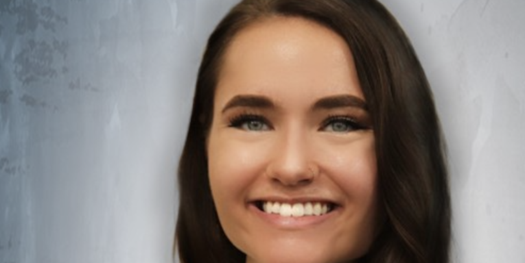 Face of a lady | Elgin, IL | 'I' in Team Series By IA Business Advisors