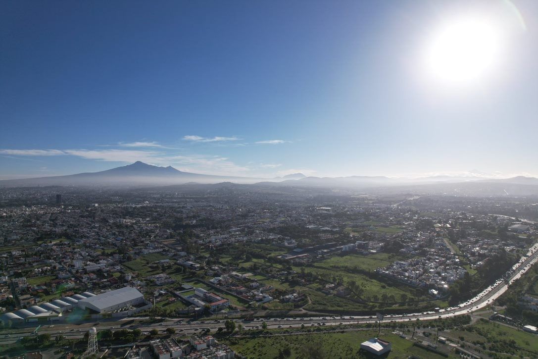 ASESORÍA Y REPRESENTACIÓN LEGAL VVV