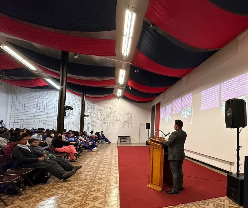 ASESORÍA Y REPRESENTACIÓN LEGAL VVV