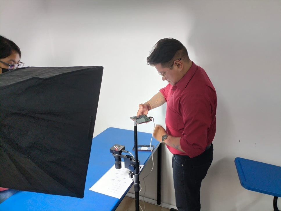 ASESORÍA Y REPRESENTACIÓN LEGAL VVV