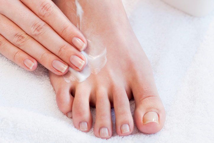 moisturising feet