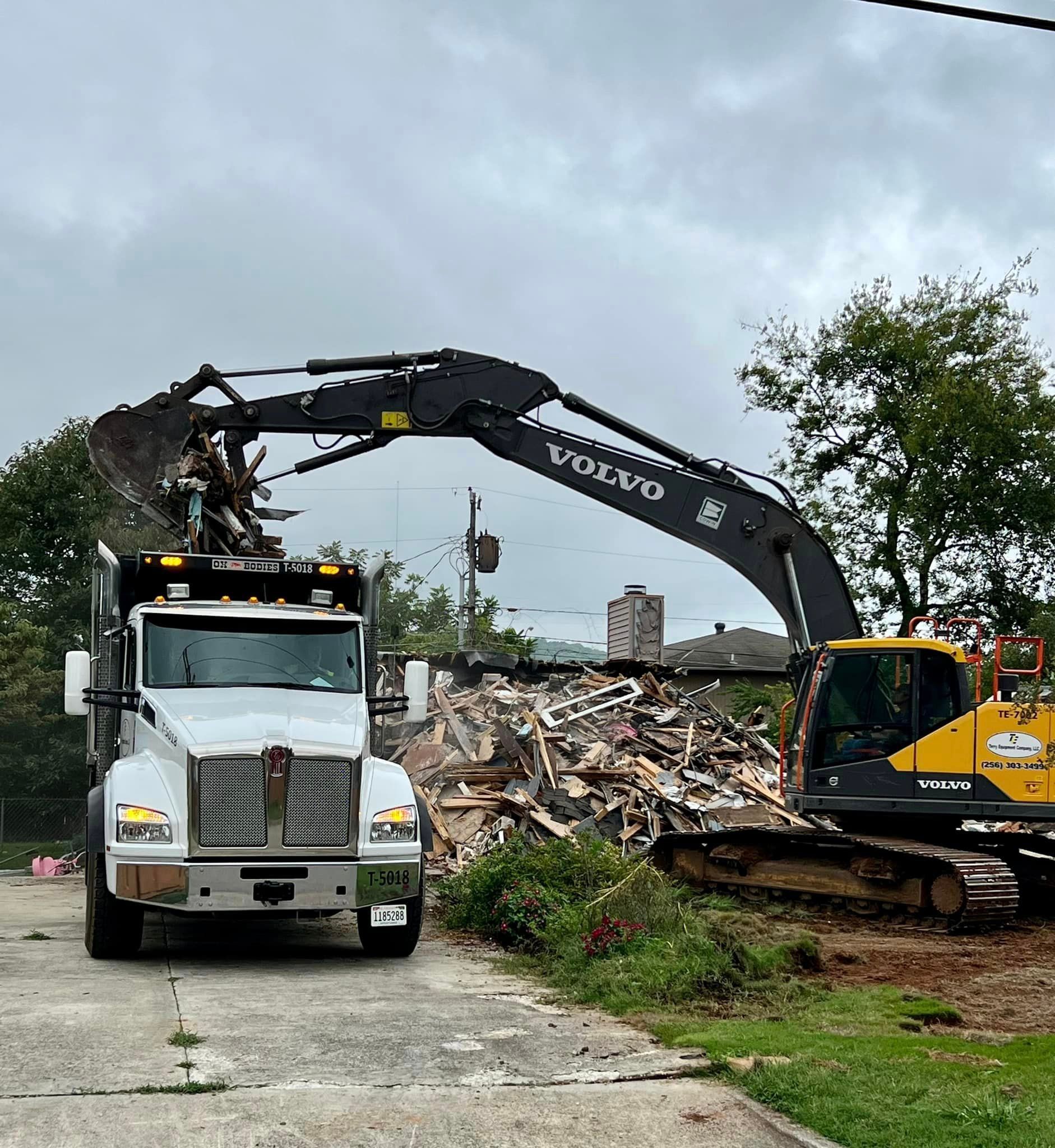 Demolition | Decatur, AL | Terry Equipment Company, LLC