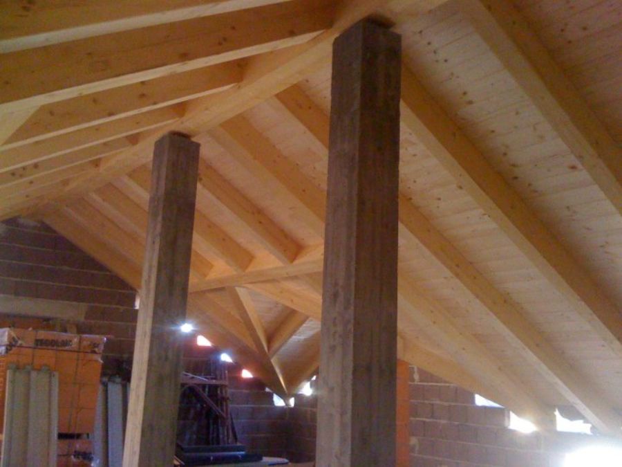 tetto in legno
