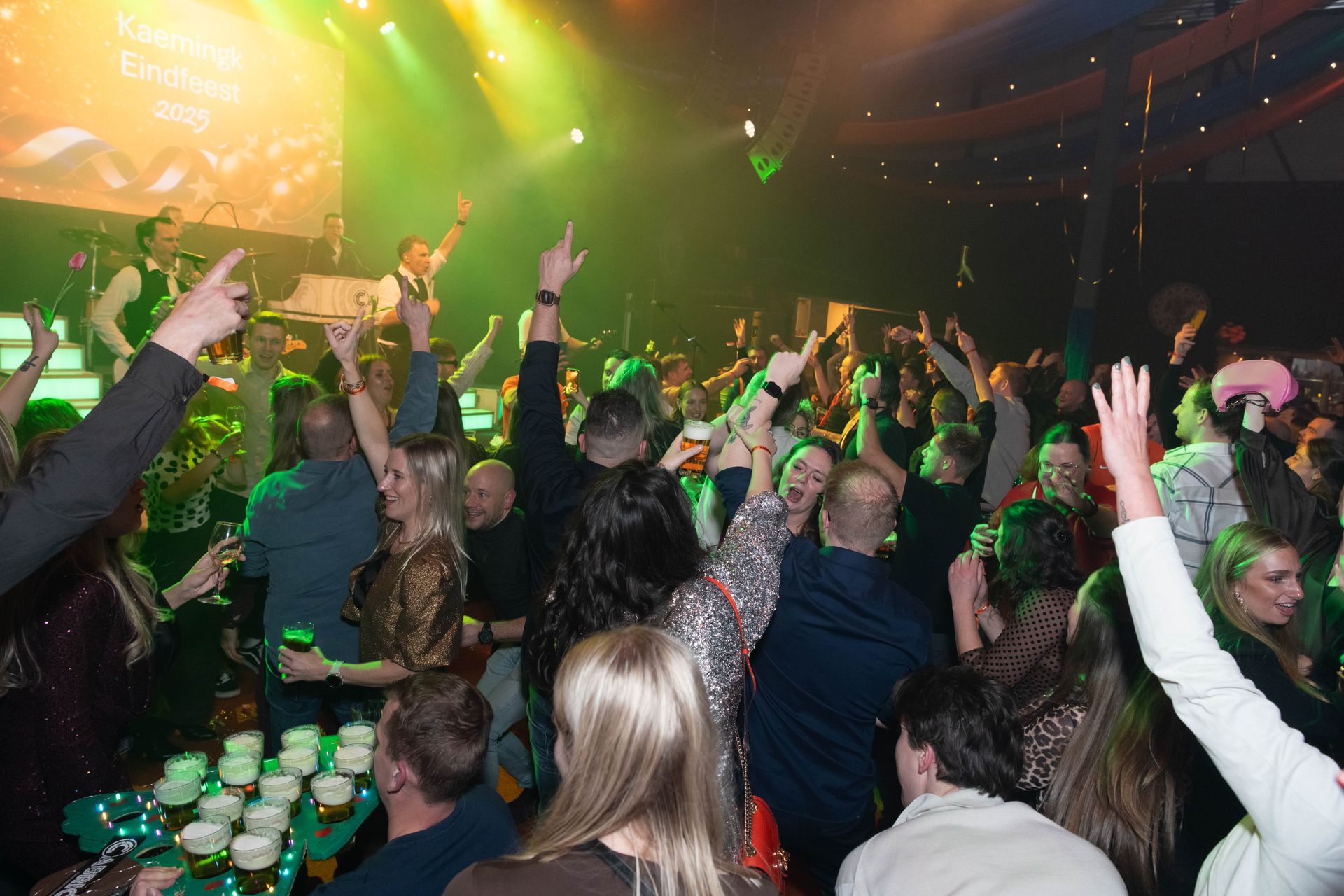 Medewerkers op de jaarafsluiting “Helemaal Hollands” van Kaemingk Season Decorations, georganiseerd door Plan X Events.