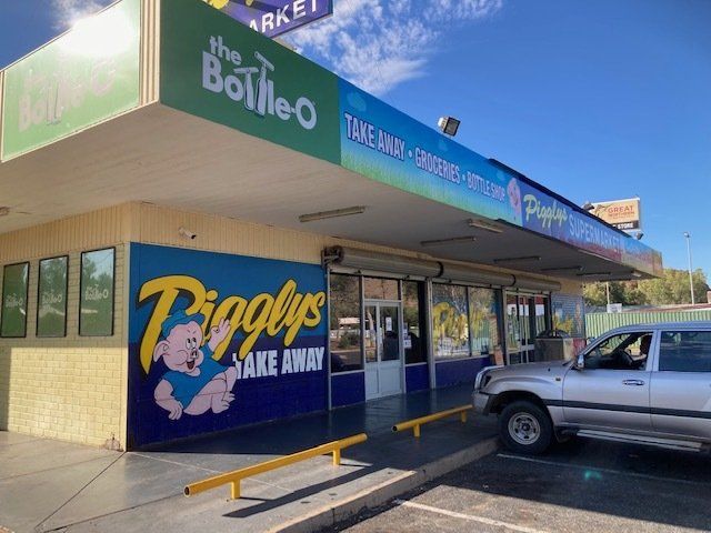 In Front Of Pigglys Supermarket — Pigglys Supermarket, Takeaway & Bottle Shop in The Gap, NT
