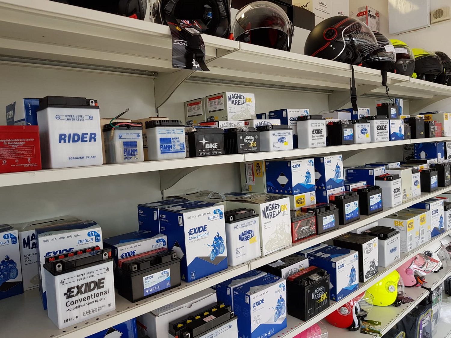 ricambi auto e moto 9