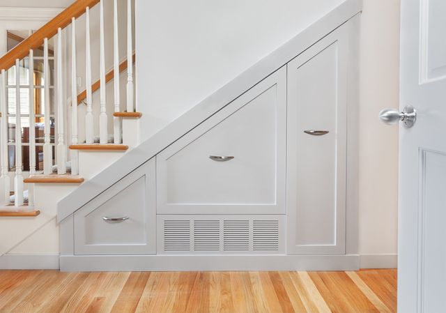 https://lirp.cdn-website.com/57aa29e4/dms3rep/multi/opt/Under_Stair_Storage_Cupboards-640w.jpg