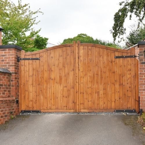 Fencing Contractors Leicester - Fencing Services Leicester JB