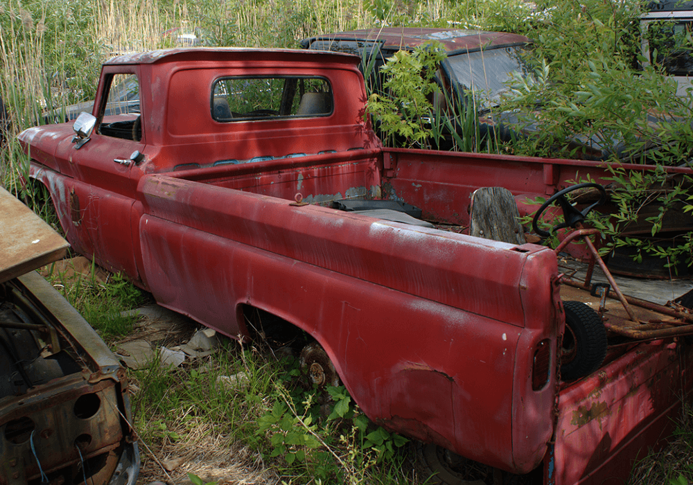 Red Junk Car - Auto Parts in Columbus, OH