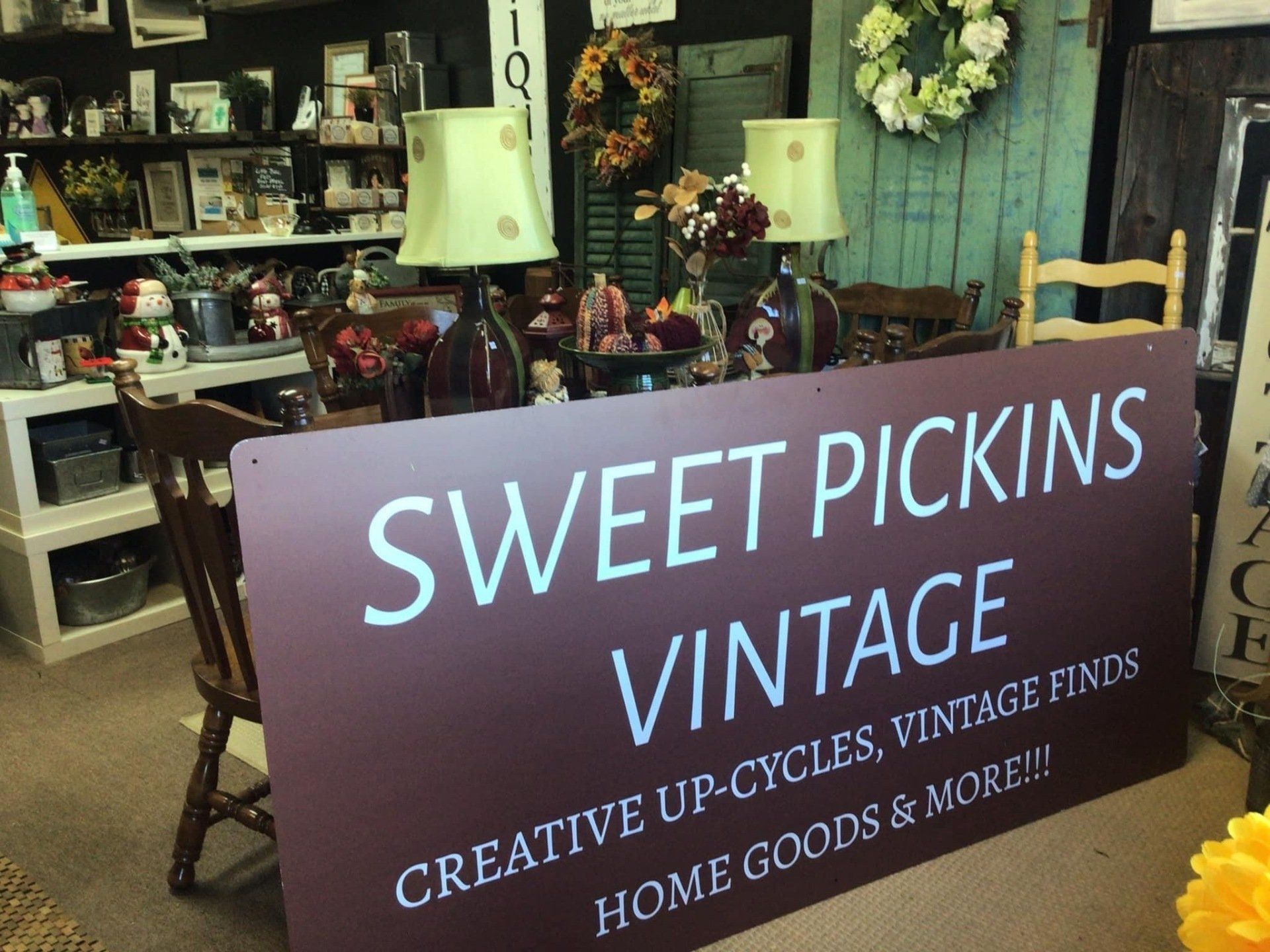 Sweet Pickins Vintage