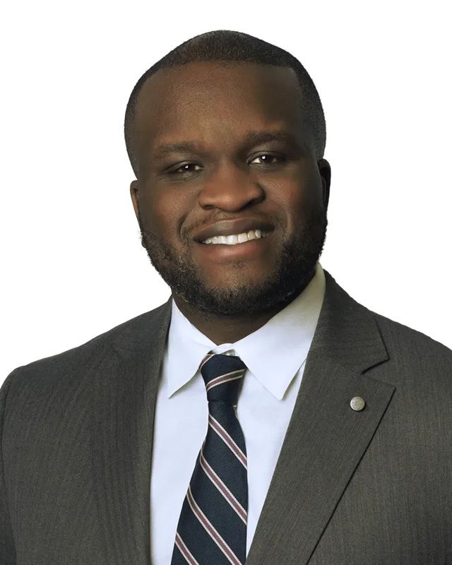 Chinedu Nwasike at Nevada Orthopedic and Spine Center