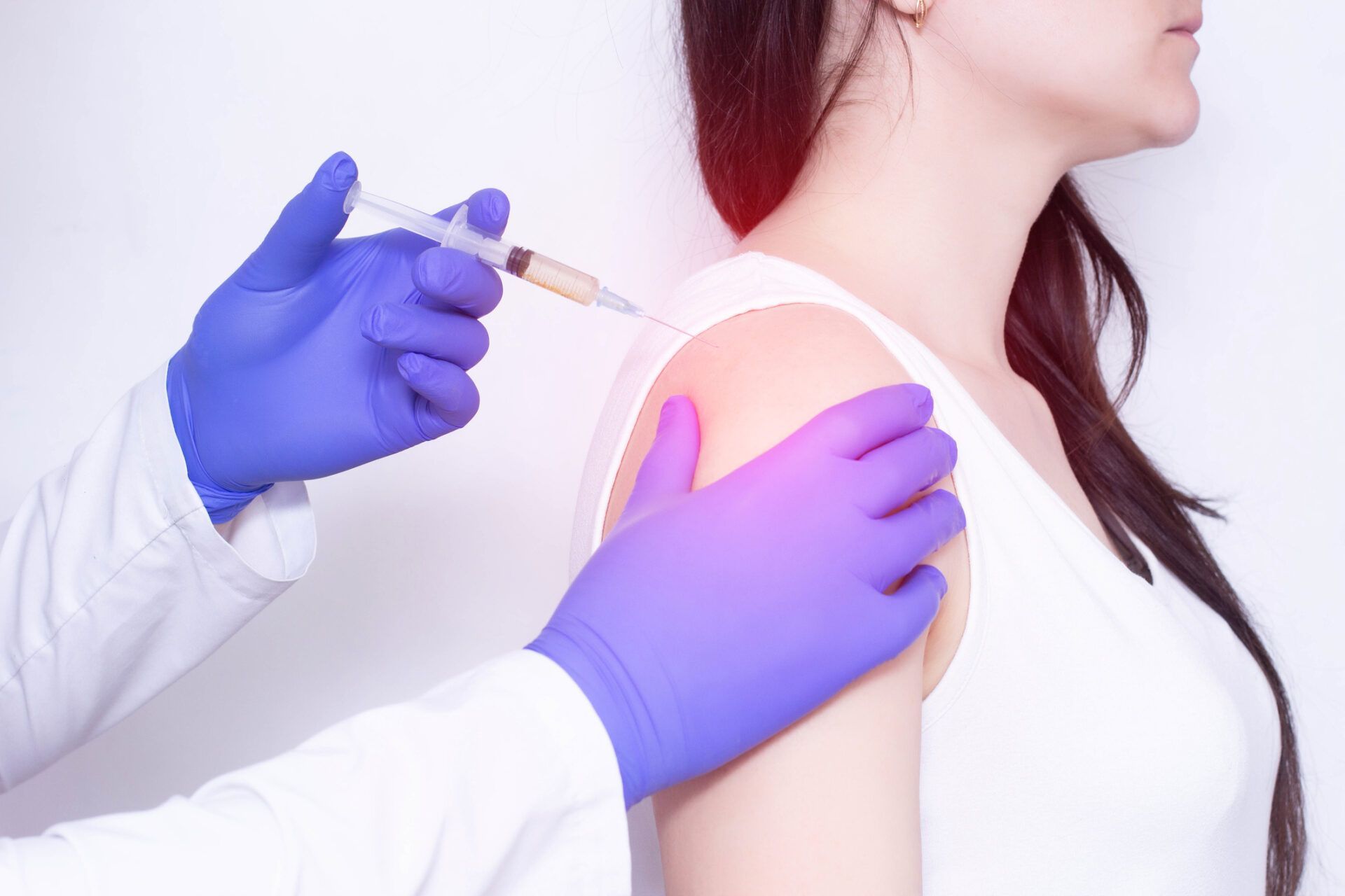 Nevada Orthopedic, Patient-142, stock photo of injection in shoulder without using ultrasound