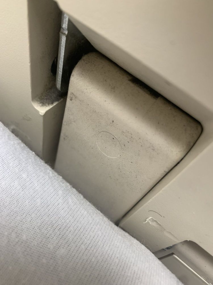 Sunrise Hospital_unclean bed in a patient room