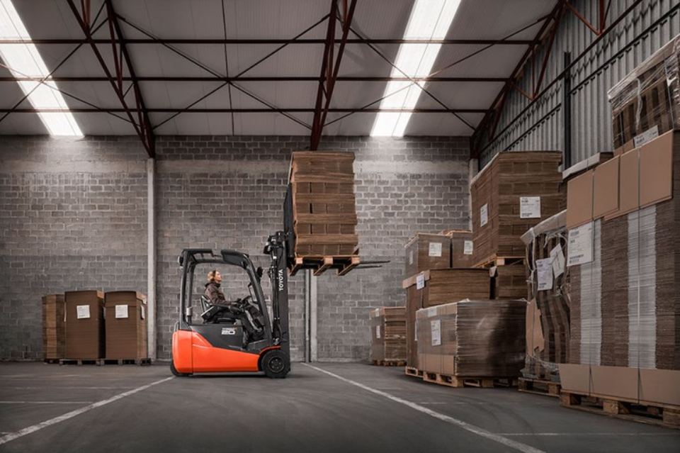 Carrelli controbilanciati elettrici a 48V