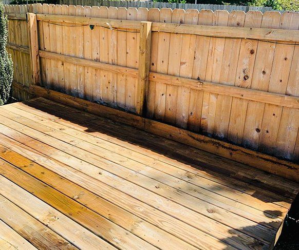 Wood Fence & Deck After Power Wash Clean — Hopkinsville, KY — Impire Services